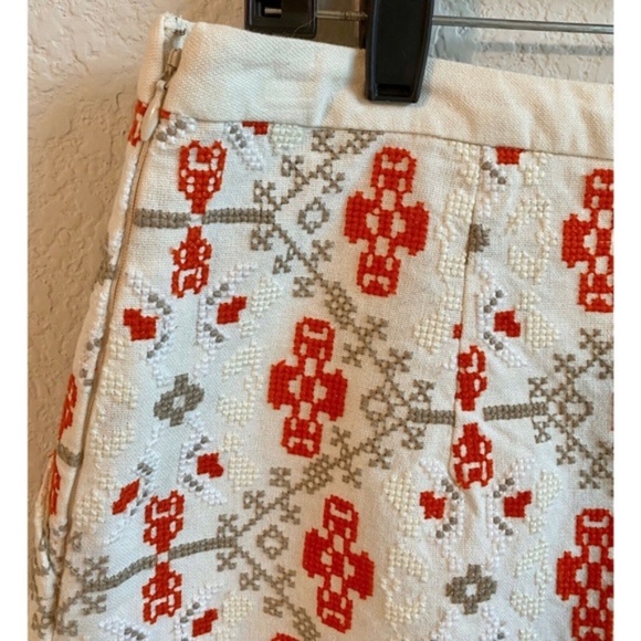 GORGEOUS Anthropologie Maeve Embroidered Skirt - Picture 2 of 5